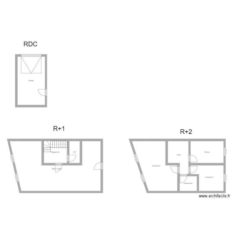 350601155. Plan de 9 pièces et 131 m2