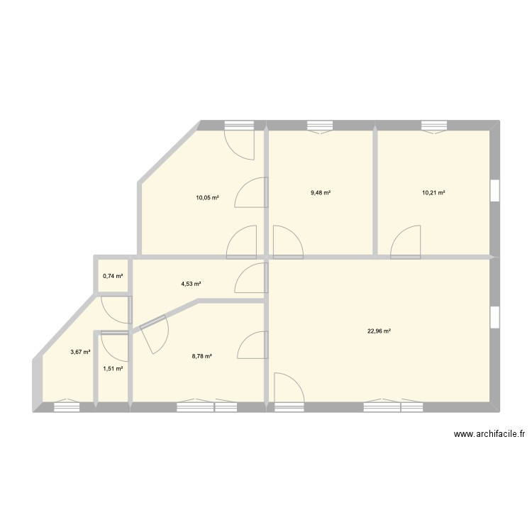 toulon RDC. Plan de 9 pièces et 72 m2