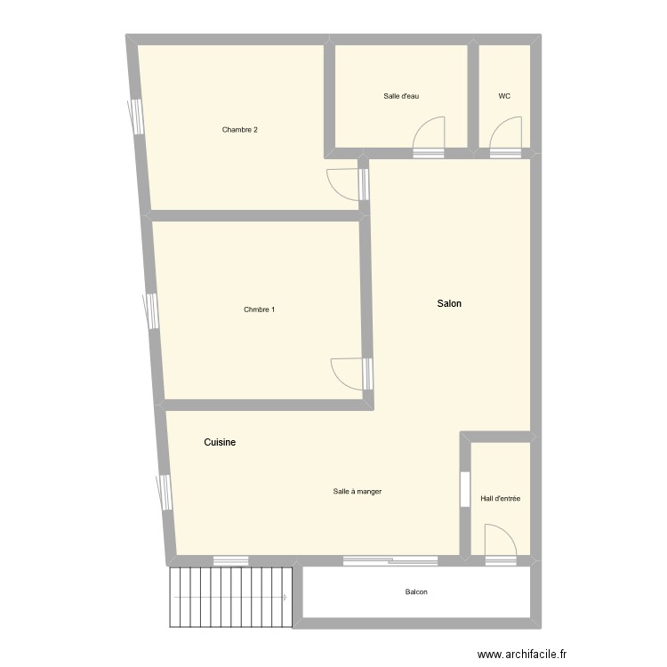 GR1226. Plan de 7 pièces et 121 m2