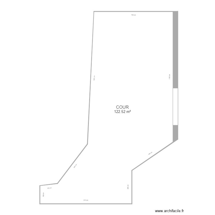 Landemaine cour EDL. Plan de 1 pièce et 123 m2