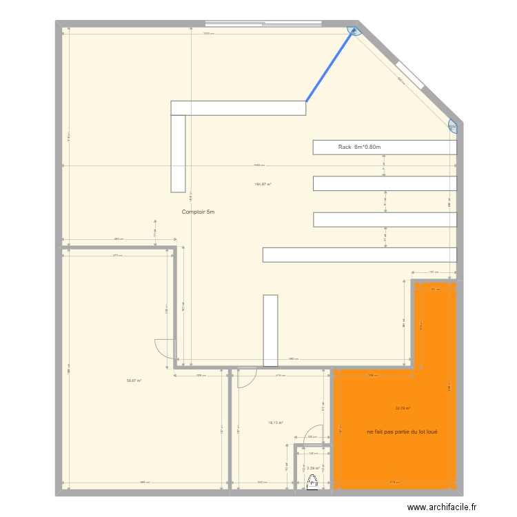 MICHEL 2. Plan de 5 pièces et 307 m2