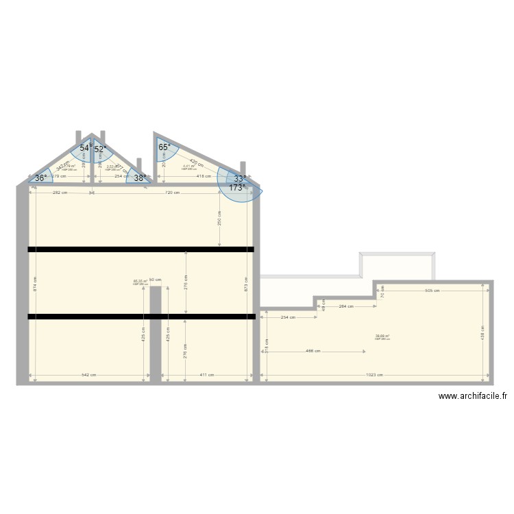 Aguado DP coté parking. Plan de 10 pièces et 227 m2