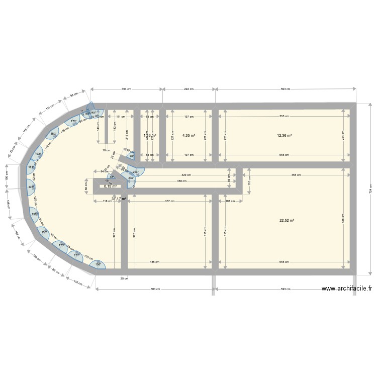 lamorlayeFacal. Plan de 13 pièces et 158 m2