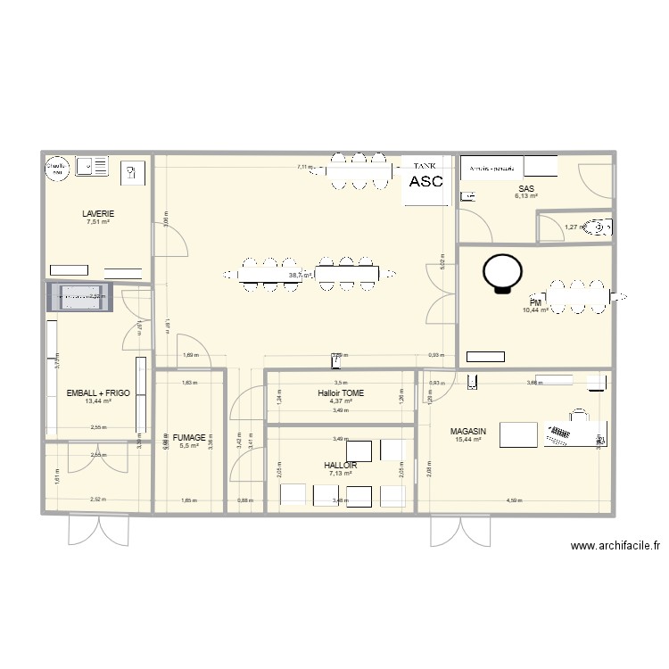 Fromagerie CS. Plan de 10 pièces et 110 m2