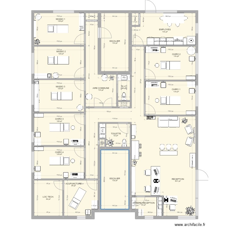 Nouvelle clinique 5 août 2022. Plan de 21 pièces et 225 m2