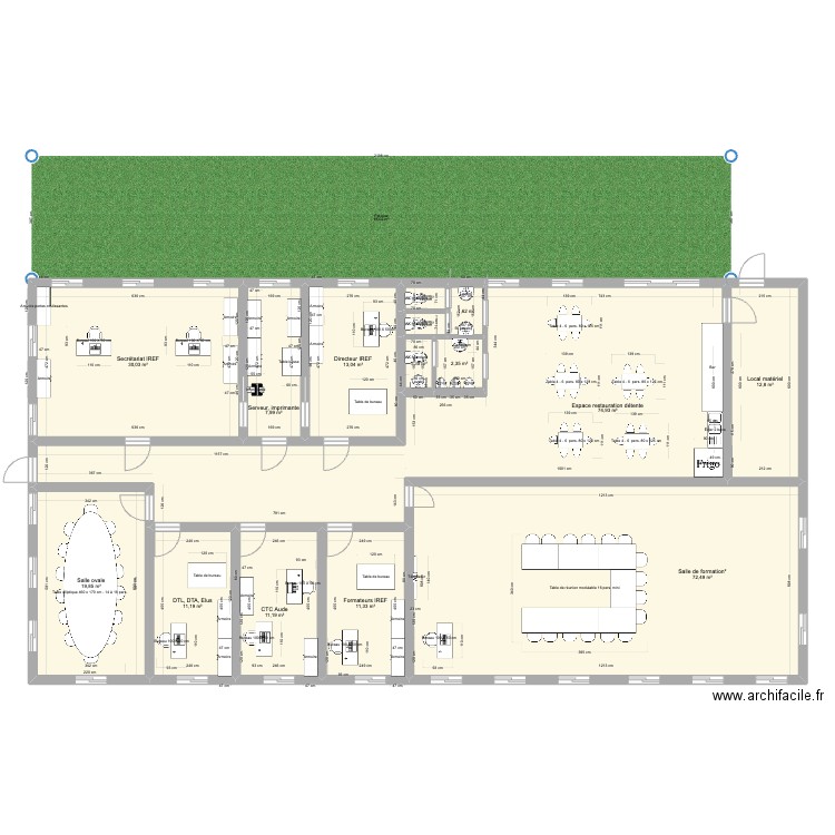 IREF 300m2 avec salle de formation2. Plan de 15 pièces et 272 m2