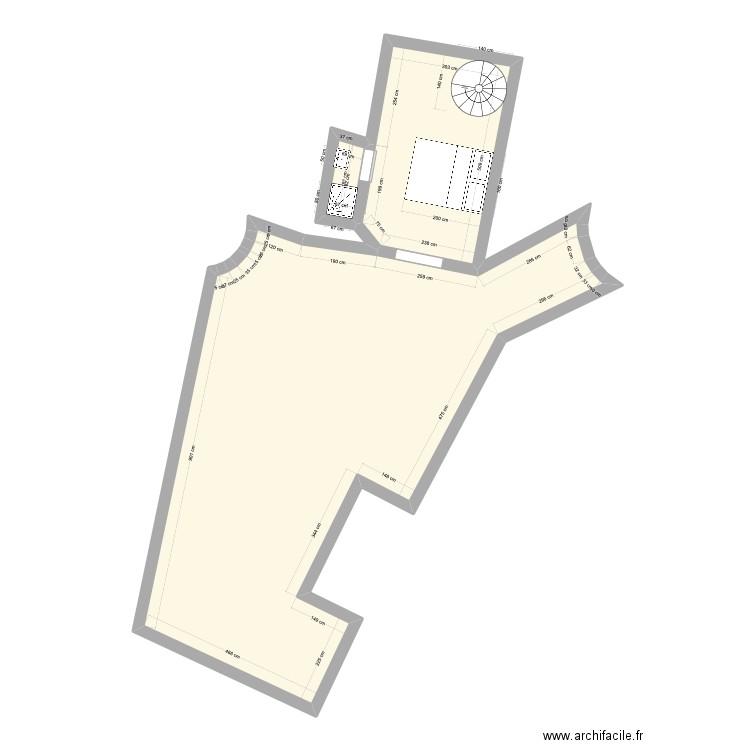 Lamarck - Cours + 1er étage. Plan de 3 pièces et 80 m2