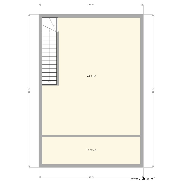 escalier droit. Plan de 0 pièce et 0 m2