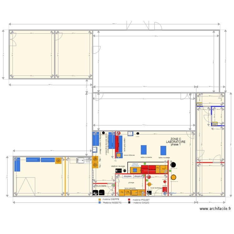 plan ensemble disposition locaux et équipements 140319. Plan de 0 pièce et 0 m2