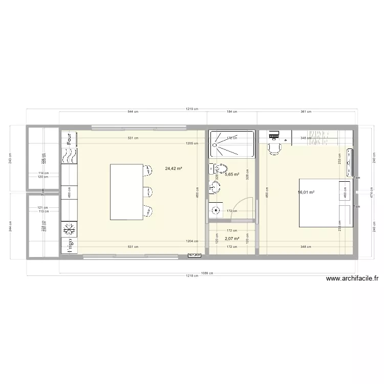 2hc 40 pieds. Plan de 2hc 40 pieds. Plan de