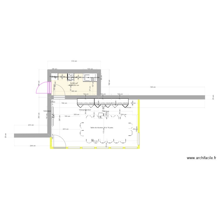 Salle de réunion. Plan de 1 pièce et 5 m2