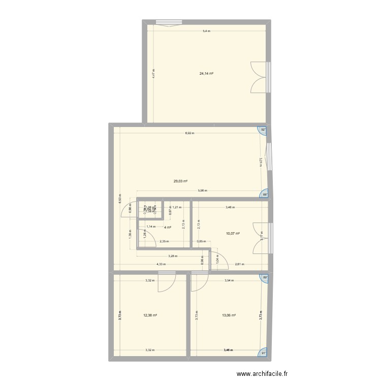 chamadelle grande maison20. Plan de 7 pièces et 94 m2
