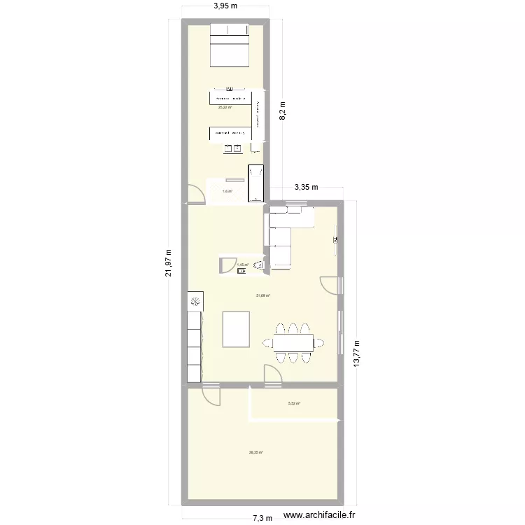 Maison. Plan de 6 pièces et 114 m²