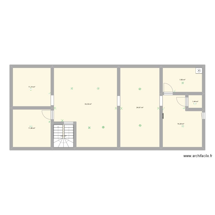 etage elec. Plan de 8 pièces et 110 m2