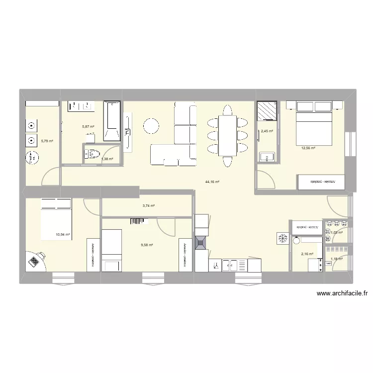 T4 RDC. Plan de 12  et 101 m²