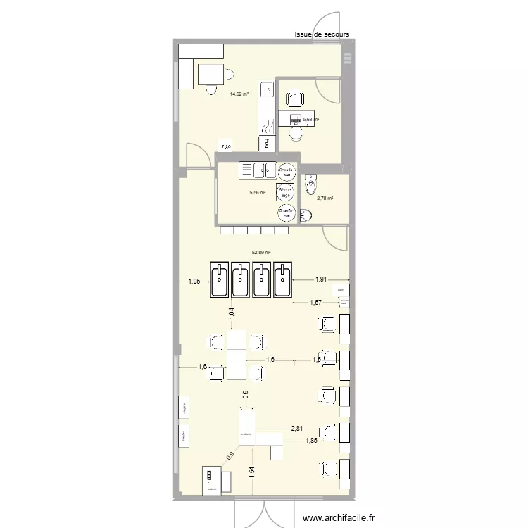 Fronton 9. Plan de 6  et 82 m²