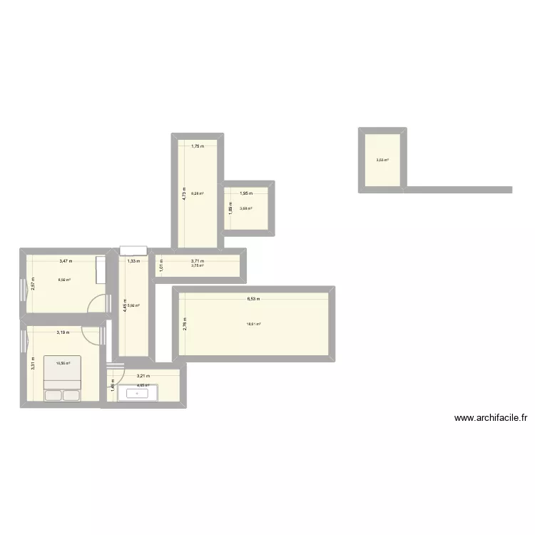 143 Paris. Plan de 9  et 67 m²