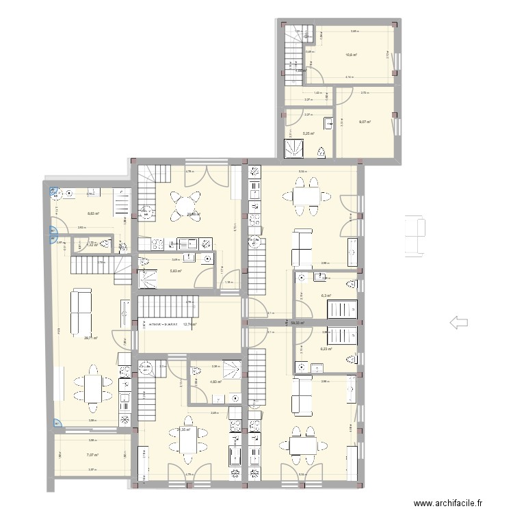 Essai 11. Plan de 53 pièces et 585 m2