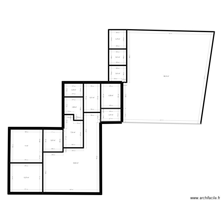 B73ABexistant. Plan de 14 pièces et 212 m2