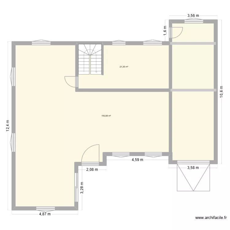 maison. Plan de 2 pièces et 137 m²