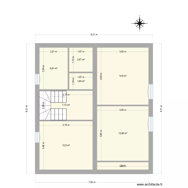 Maison niveau 2. Plan de 8 et 62 m² Maison niveau 2. Plan de 8 et 62 m²
