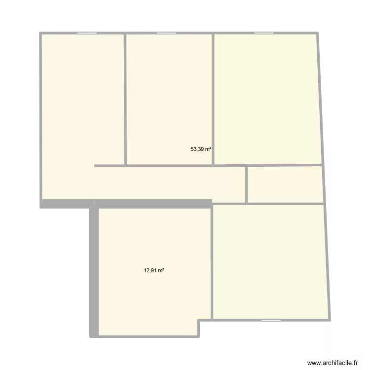 iuoh. Plan de 2 pièces et 66 m²