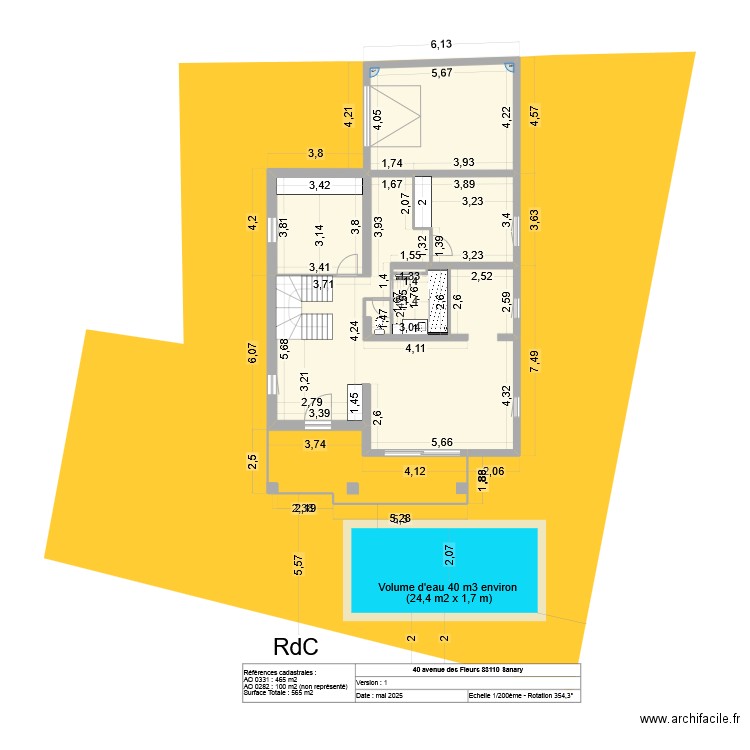 Plan modifié v2. Plan de 13 pièces et 235 m2