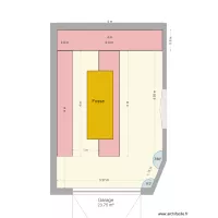 Garage avec &eacute;tag&egrave;res