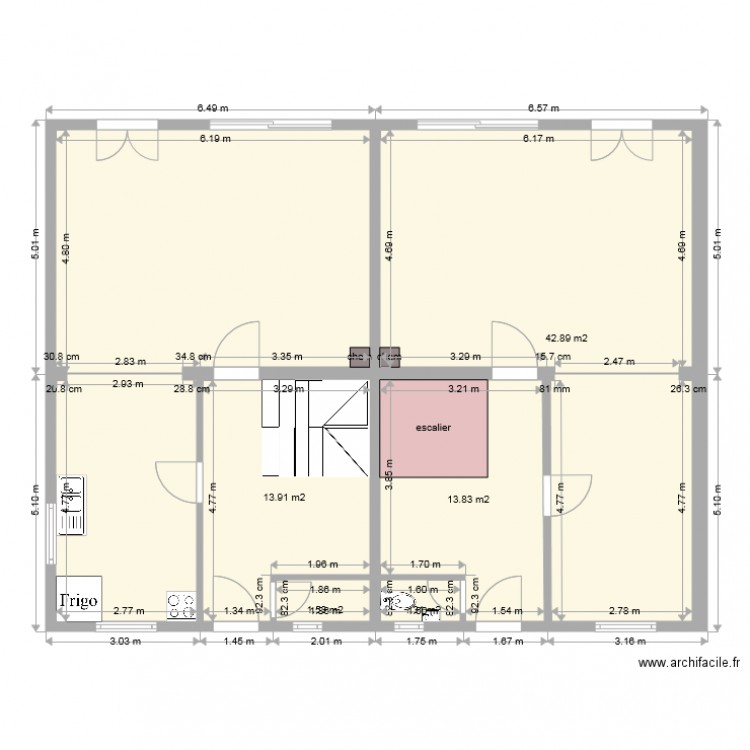 maison sans garage 13m RdC. Plan de 0 pièce et 0 m2