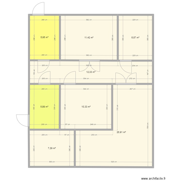 layout prod. Plan de 8 pièces et 81 m2