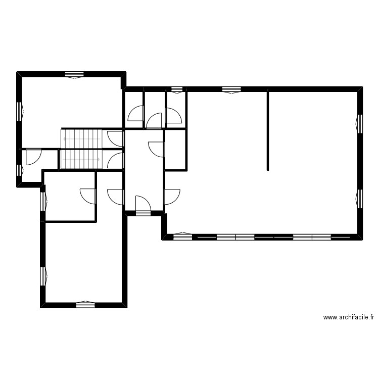 576 MARRUSO. Plan de 9 pièces et 142 m2