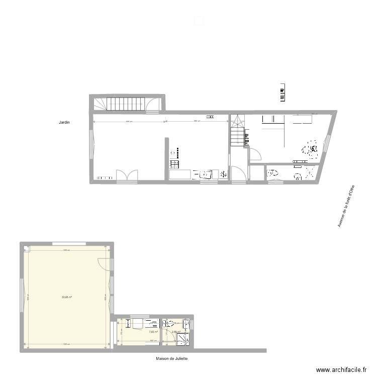 plan cuisine au milieu salle bain à l'Est v2. Plan de 3 pièces et 44 m2