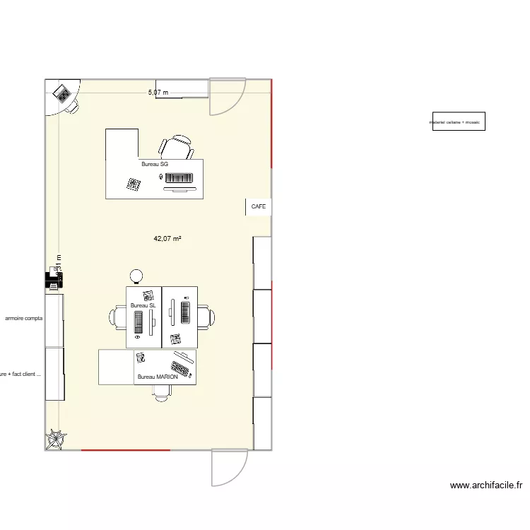 BUREAU. Plan de 1  et 42 m²