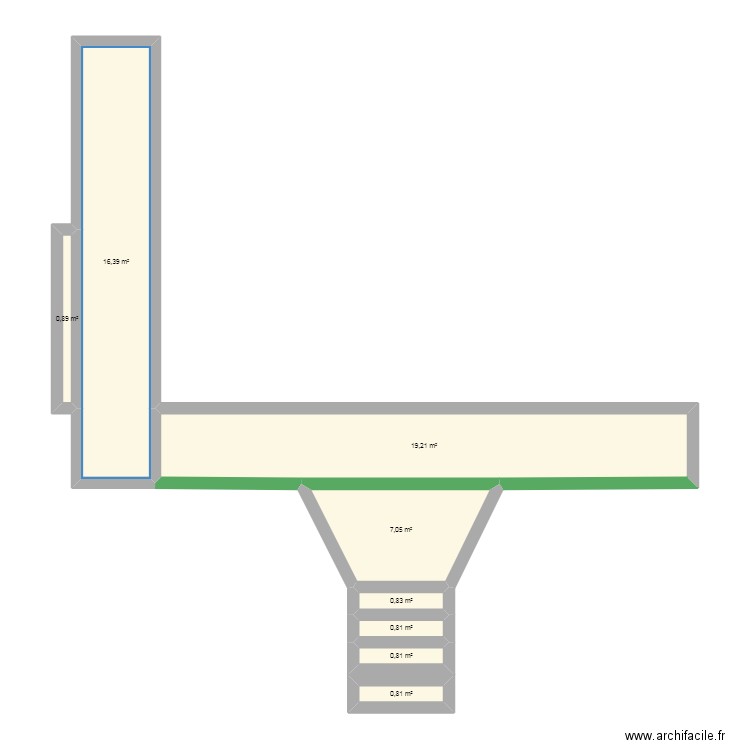 Terrasses extérieures. Plan de 8 pièces et 47 m2