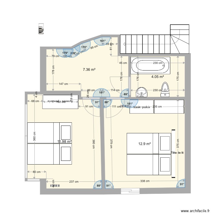 Etage agrandi 2 avec bow window. Plan de 0 pièce et 0 m2