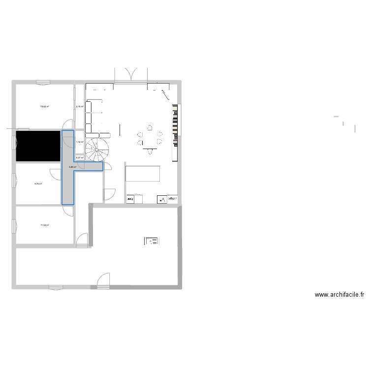 Extension. Plan de 8 pièces et 52 m2