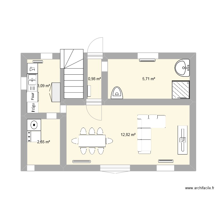 CHEZ MOI. Plan de 5 pièces et 25 m2