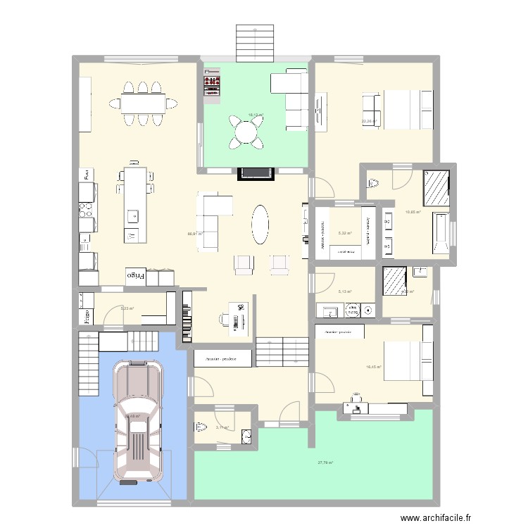 Iris 2A dupex patio. Plan de 12 pièces et 235 m2