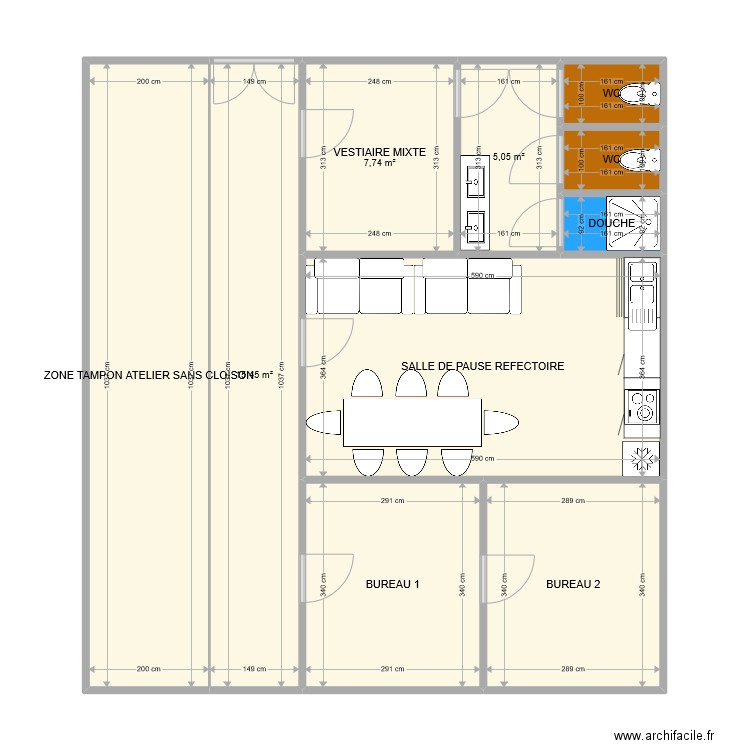 sociaux AVIGNON. Plan de 10 pièces et 95 m2