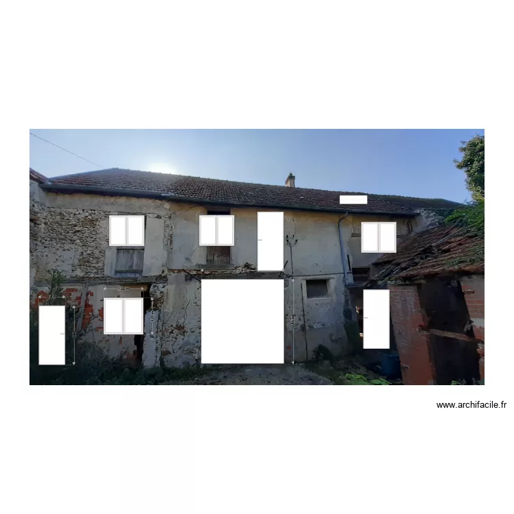 Fa&ccedil;ade arri&egrave;re. Plan de 