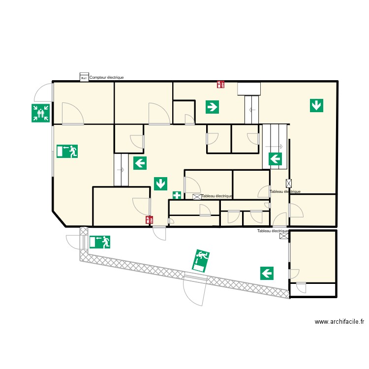 Plan sos. Plan de 17 pièces et 43 m2