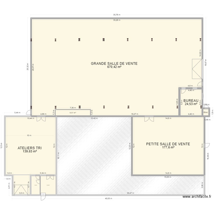 ENSEMBLE V1f. Plan de 9 pièces et 1349 m2