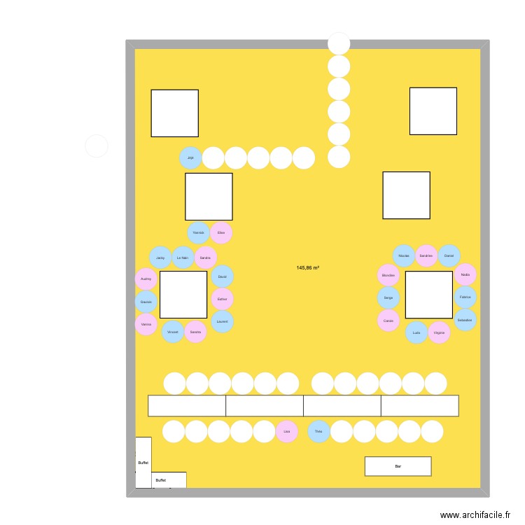 Plan de table . Plan de 1 pièce et 146 m2