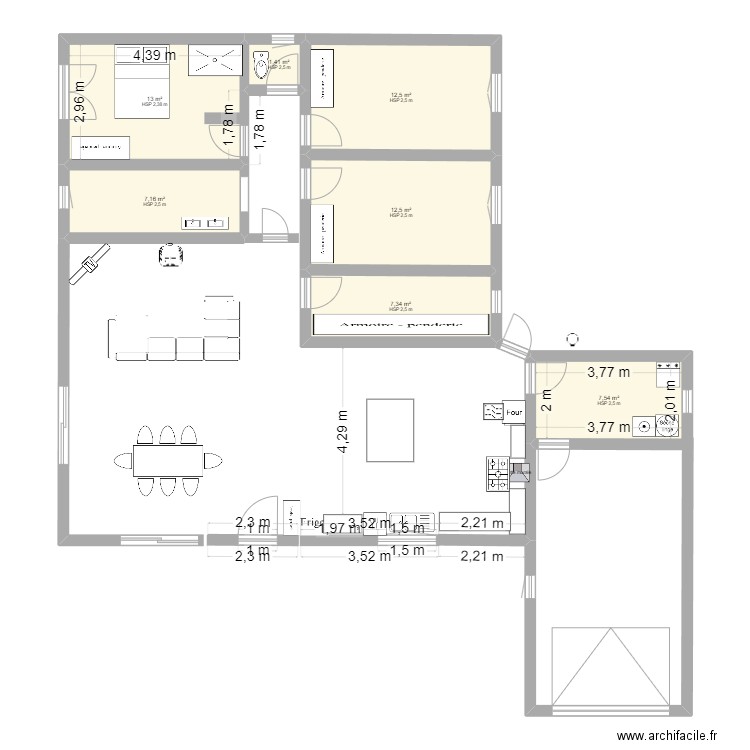 Parcelle yb433. Plan de 7 pièces et 61 m2
