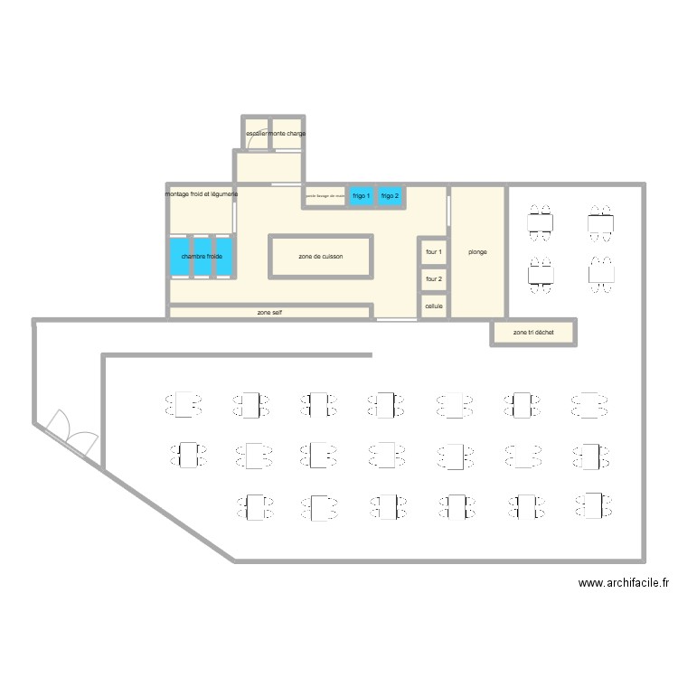 plan Est Niveau 1. Plan de 18 pièces et 43 m2