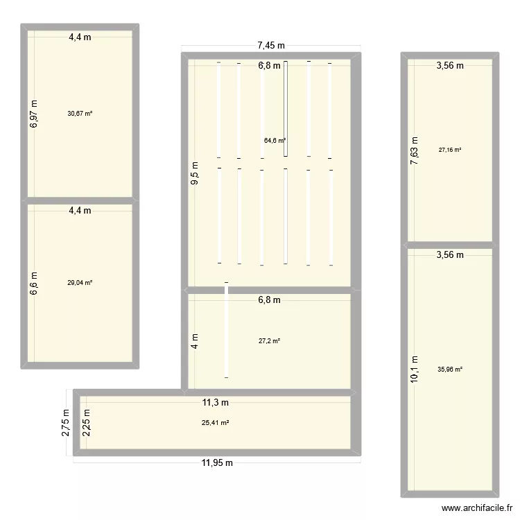 Toit. Plan de 7 et 240 m² Toit. Plan de 7 et 240 m²