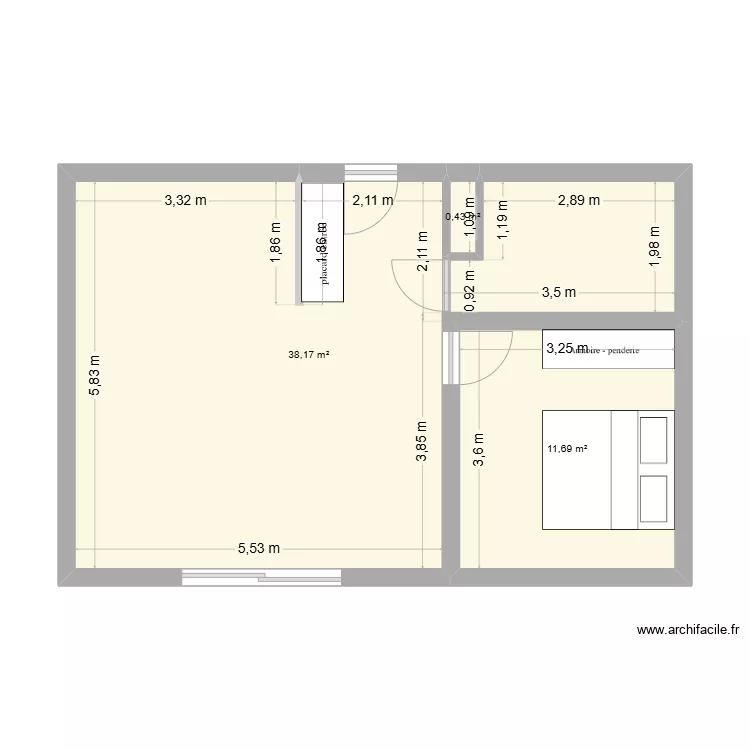 C&eacute;cile. Plan de 