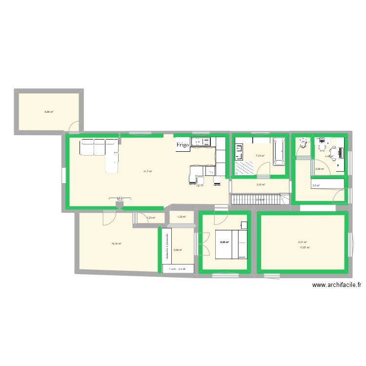 maison. Plan de 18 pièces et 177 m2
