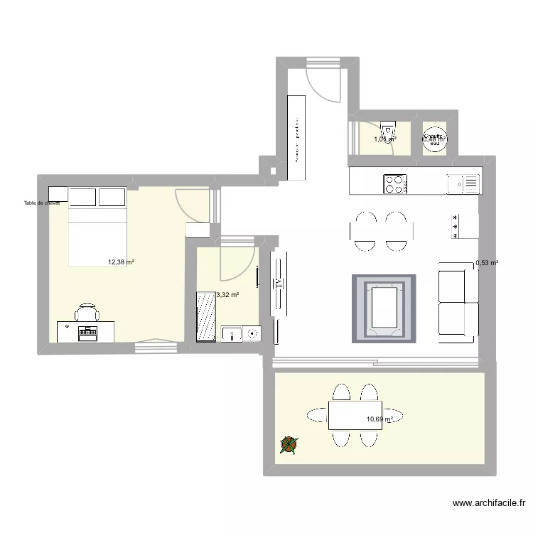 apparemment. Plan de 6 pièces et 28 m²