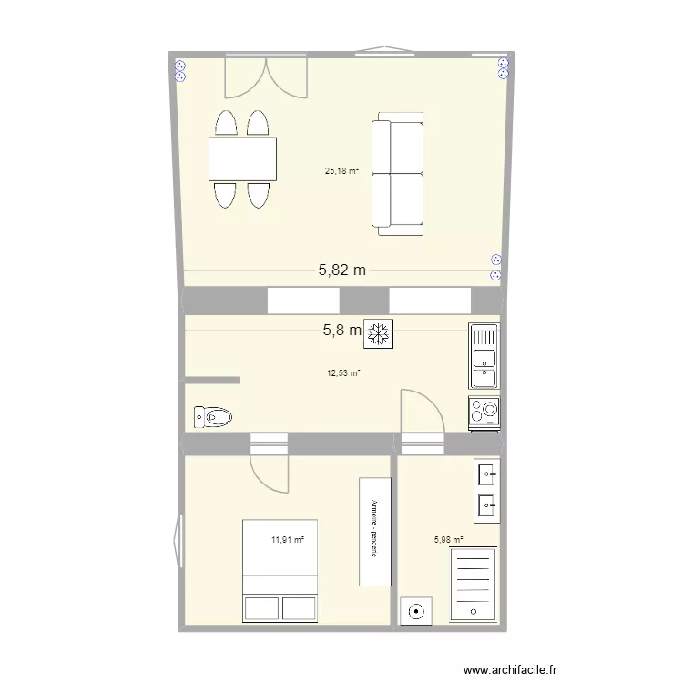 Car&eacute; 2. Plan de 4  et 56 m²